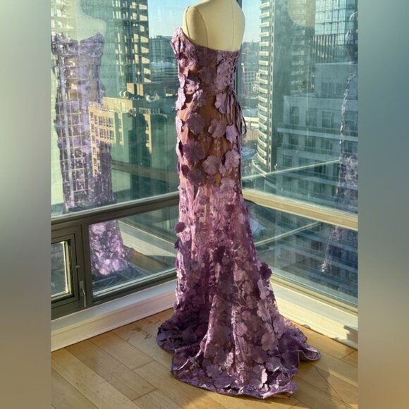 🆕 BRONX & BANCO 🧿 NWOT Jasmine Floral-Appliqued Gown, Lilac - Sz M US 6 - Picture 9 of 16